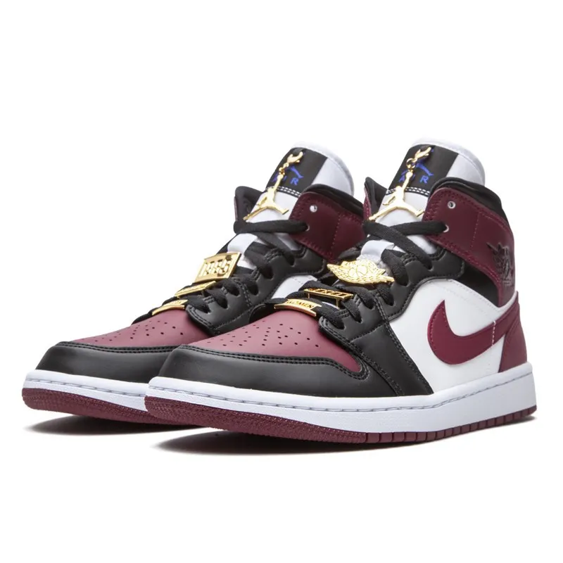 Air Jordan 1 Mid Gold Pendants Beetroot
