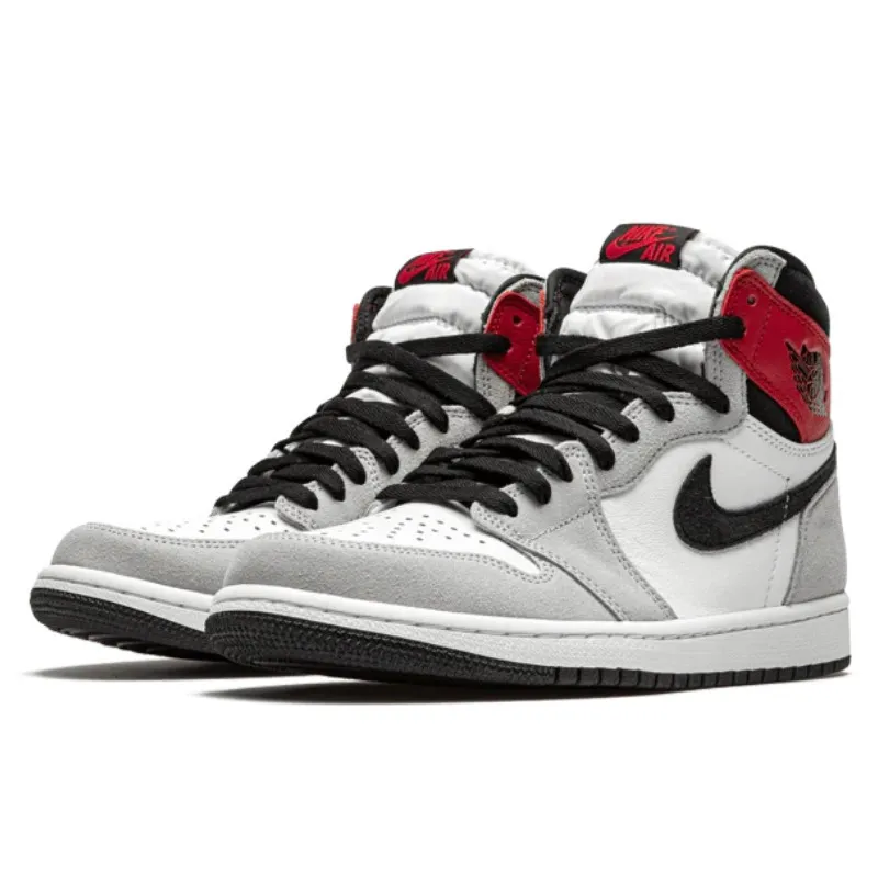 Air Jordan 1 Retro High Light Smoke Grey