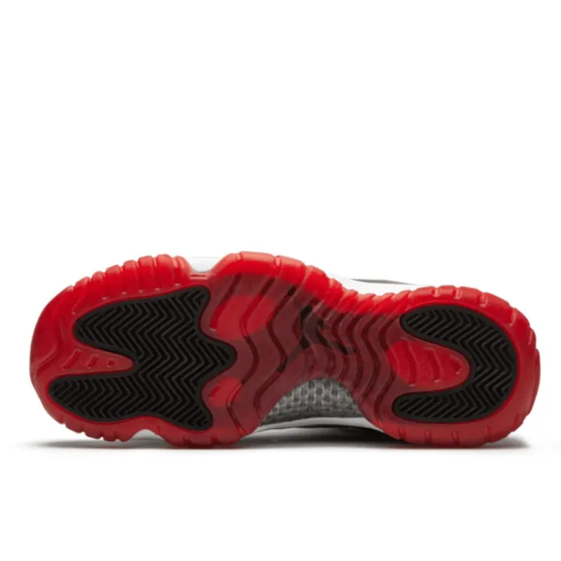 Air Jordan 11 Retro Low Concord Bred