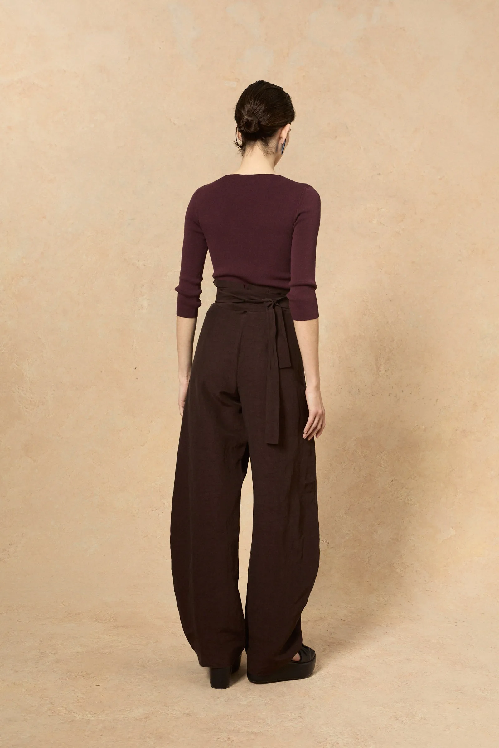 Arco, pants in burgundy linen and cupro