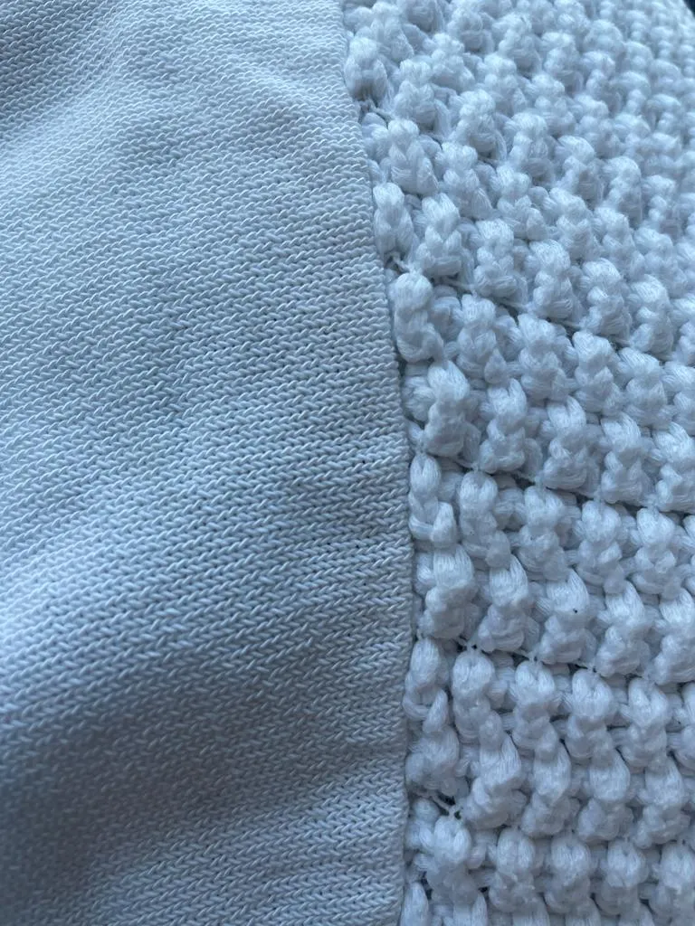 ARMANI EXCHANGE Polera Tejida Blanca