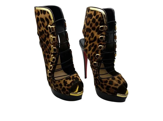 Christian Louboutin Pony troubida 150 Jaguar Estampado de leopardo 