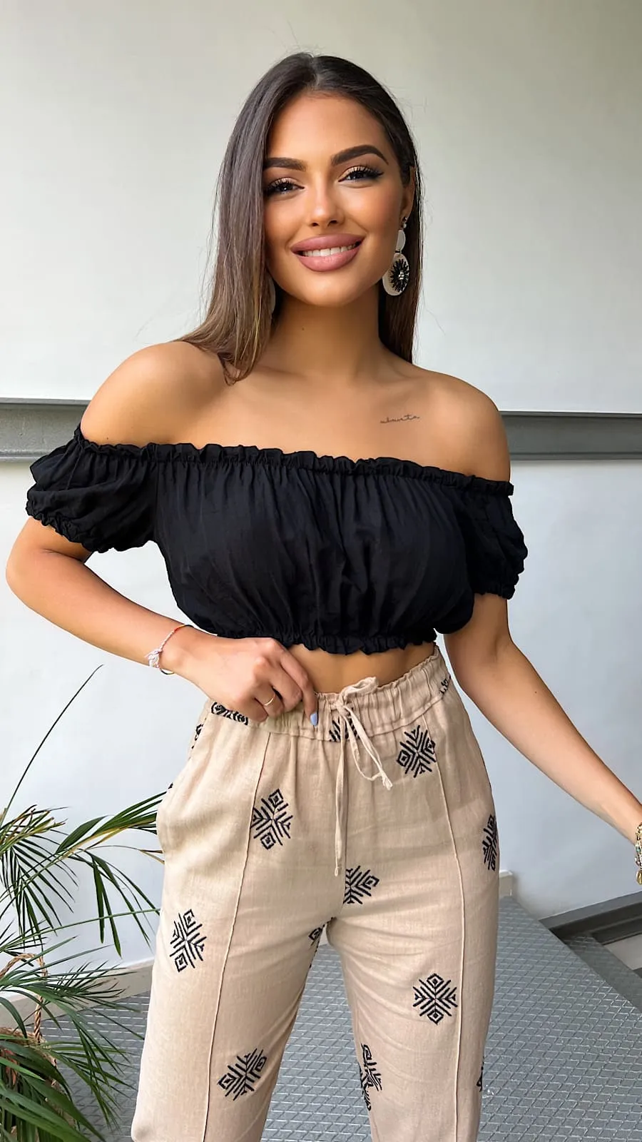 Crop Top Mexican Negro