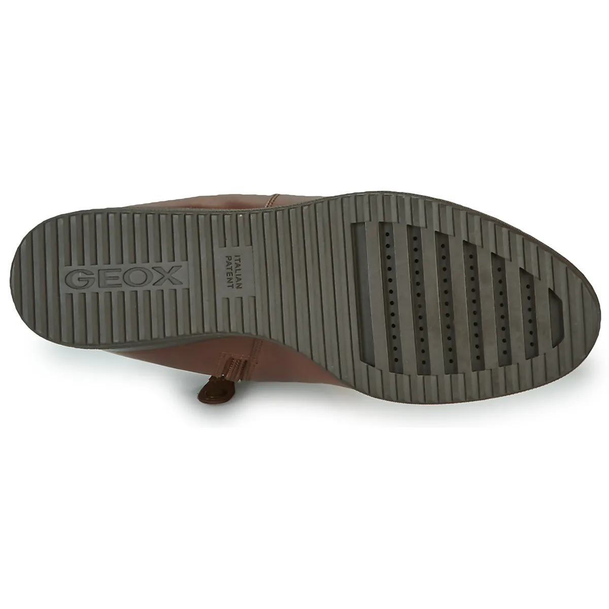 D ANYLLA WEDGE C