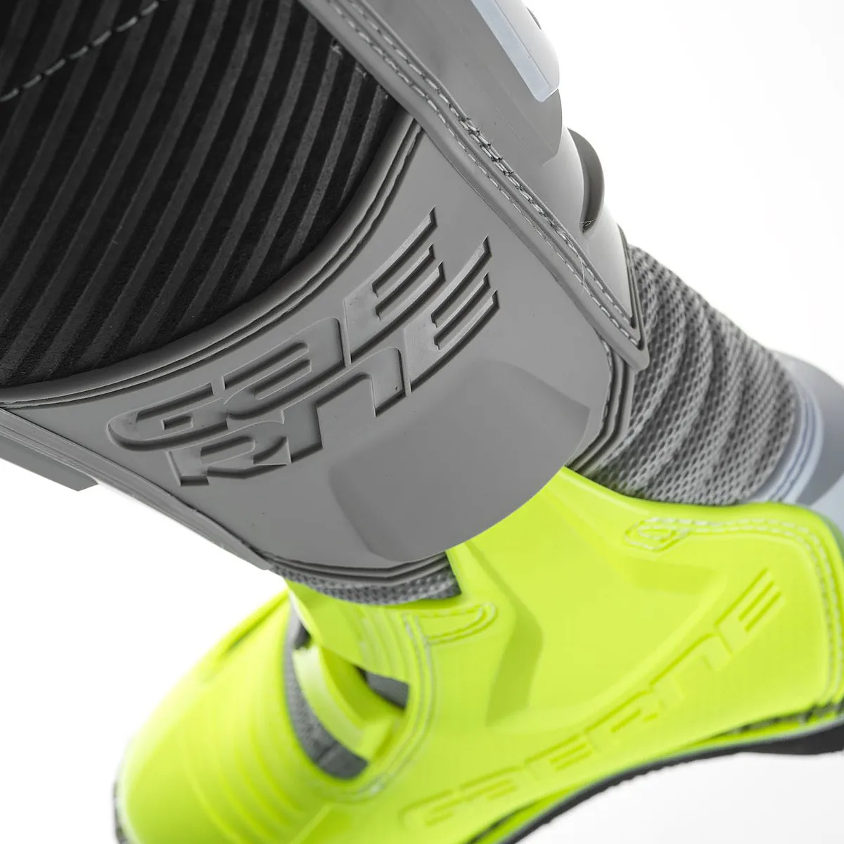 GXJ  GREY/YELLOW FLUO