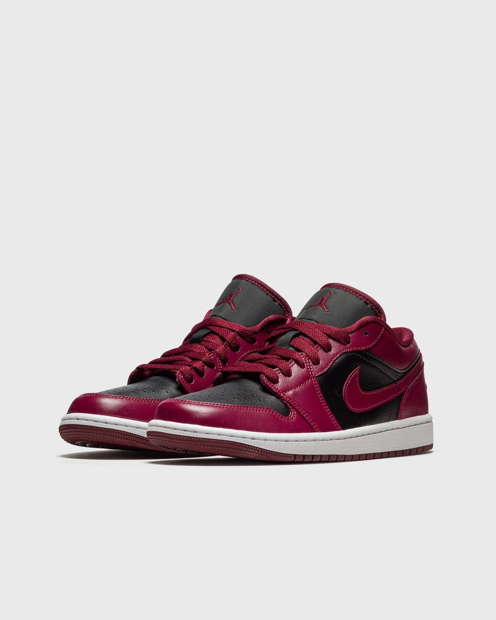 Jordan Air Jordan 1 Low "Black Maroon" W