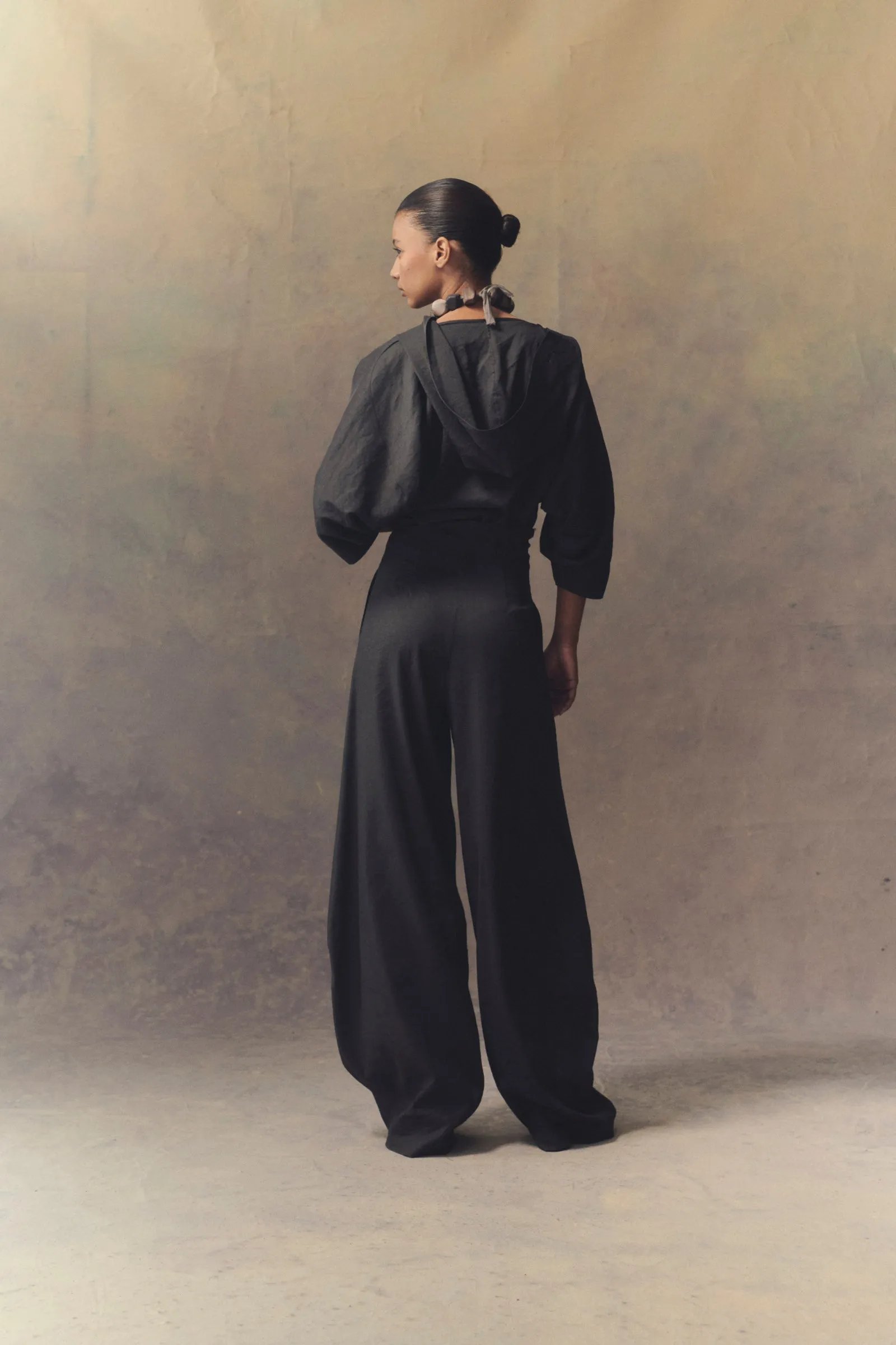 MIRA, GRAPHITE HIGHWAISTED PANTS