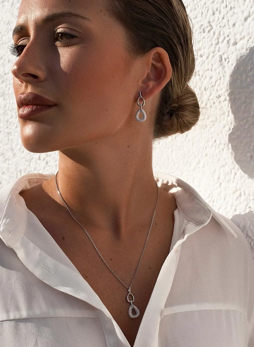 Pendientes originales diseo de doble óvalo y circonitas