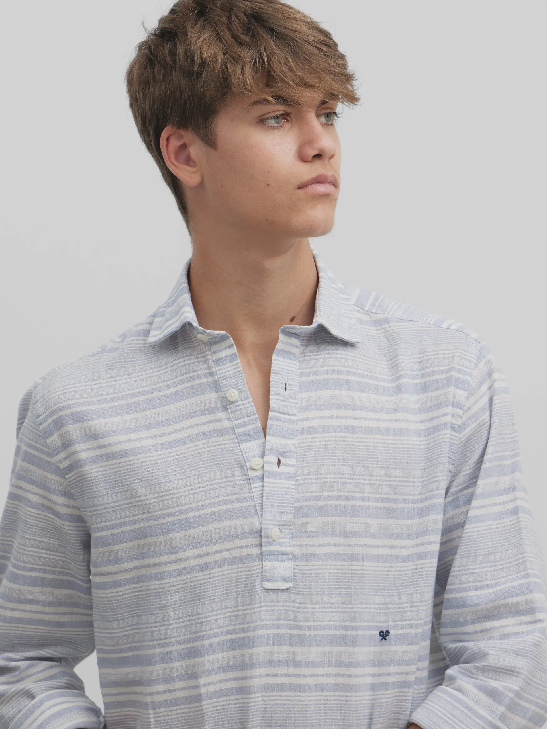 Polera sport silbon soft rayas irregulares azules