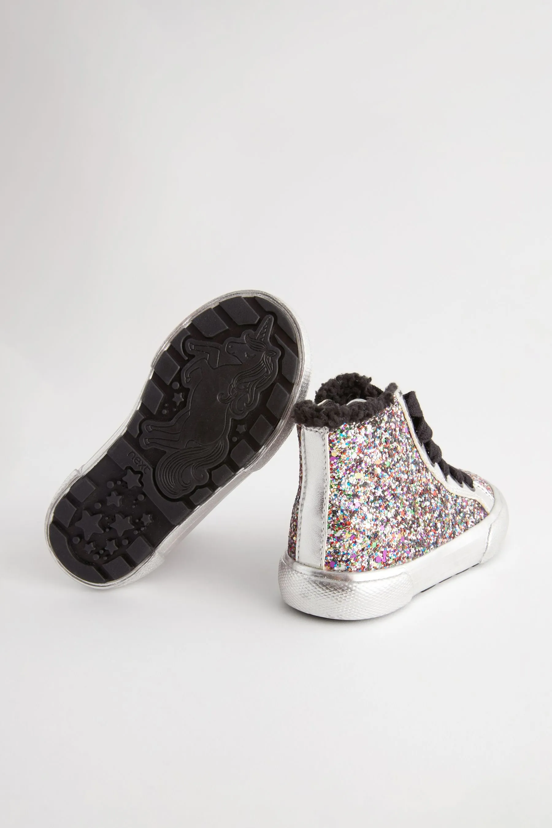 PURPURINA PLATEADA  BUTTERFLY ALTO TOP TRAINERS