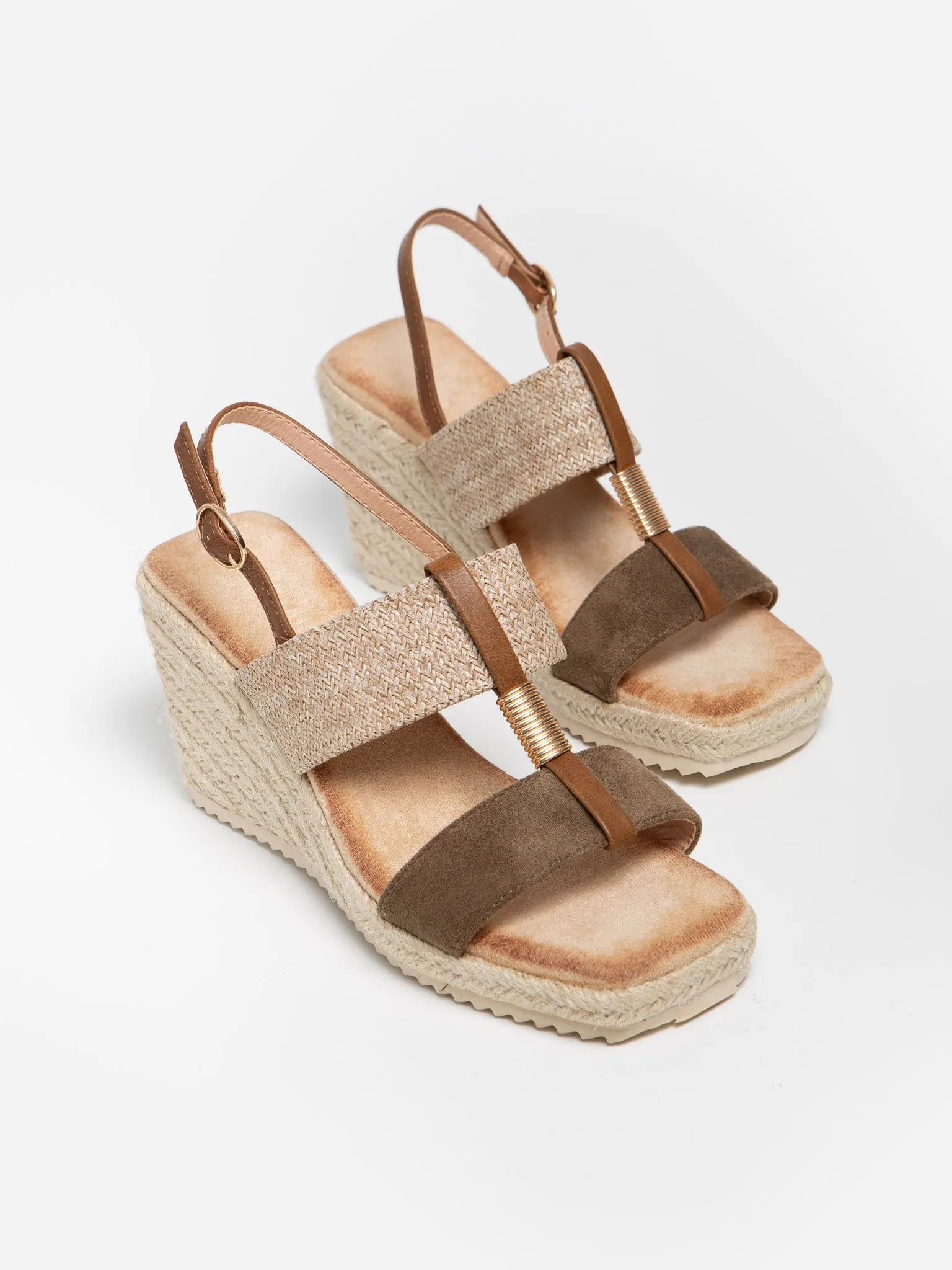 Sandalia Cua Detalle Kaki