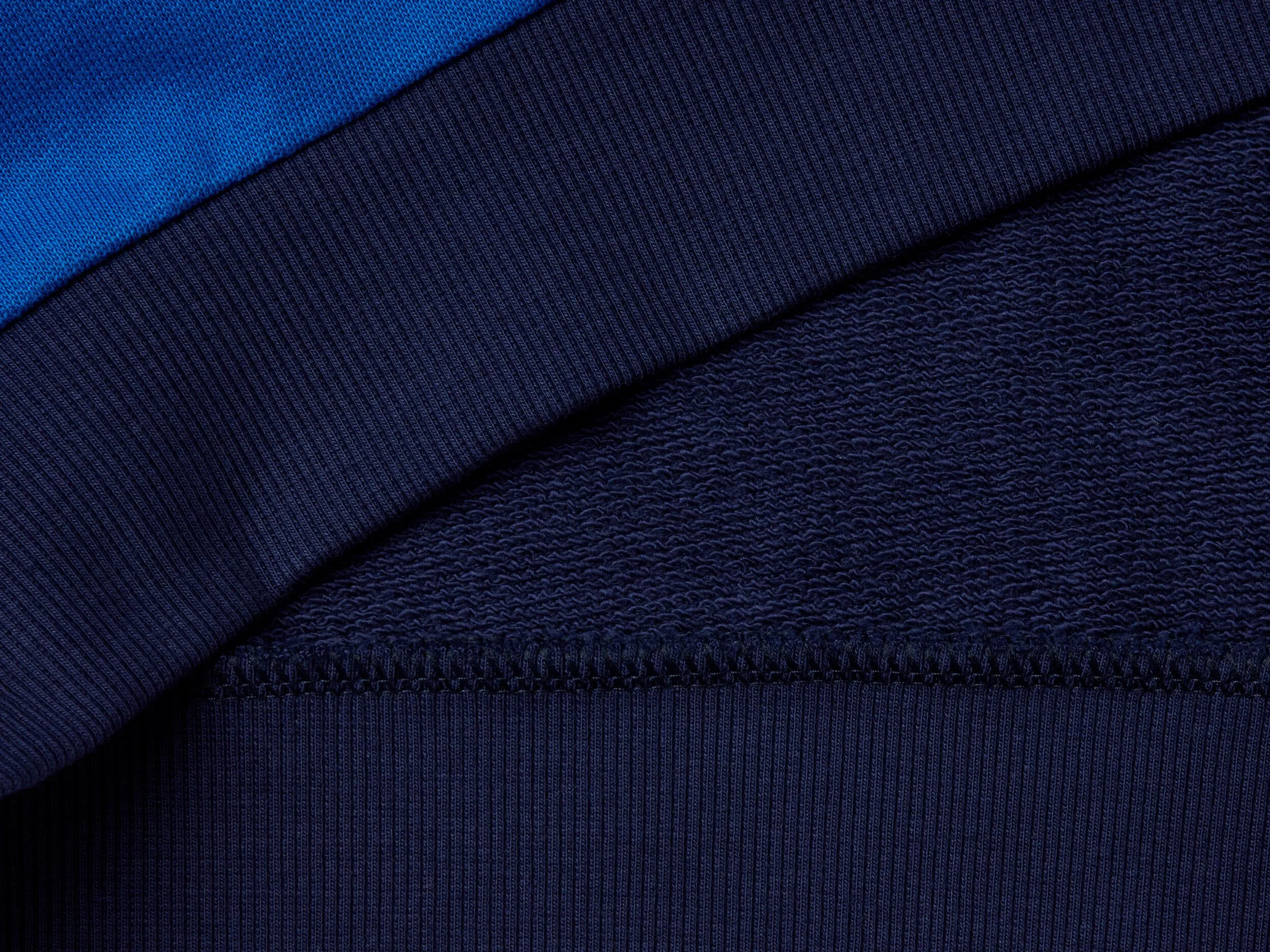 Sudadera con estampado de logotipo