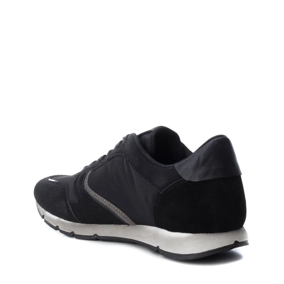 ZAPATO DE HOMBRE XTI BASIC 04814502