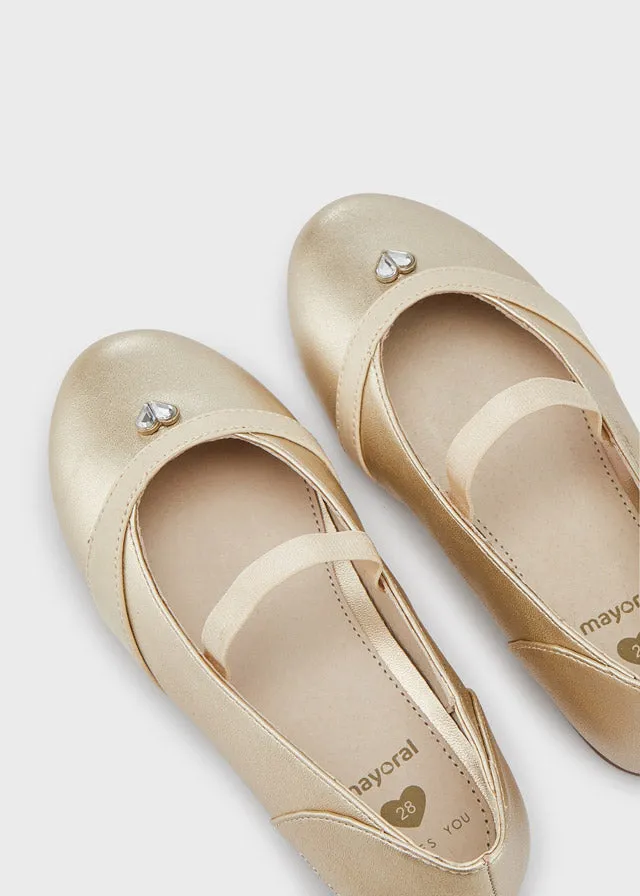 ZAPATO NIA MAYORAL ORO 43345